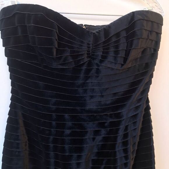 Carmen Marc Valvo Black Velvet Mermaid Gown sz 10 - Picture 2 of 9